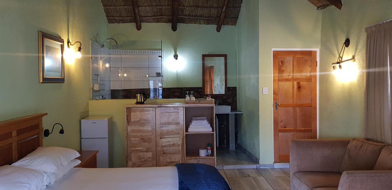 Metsing At Harties Otel Hartbeespoort Dış mekan fotoğraf